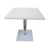 Table bistrot top top de Philippe Starck éditée par Kartell