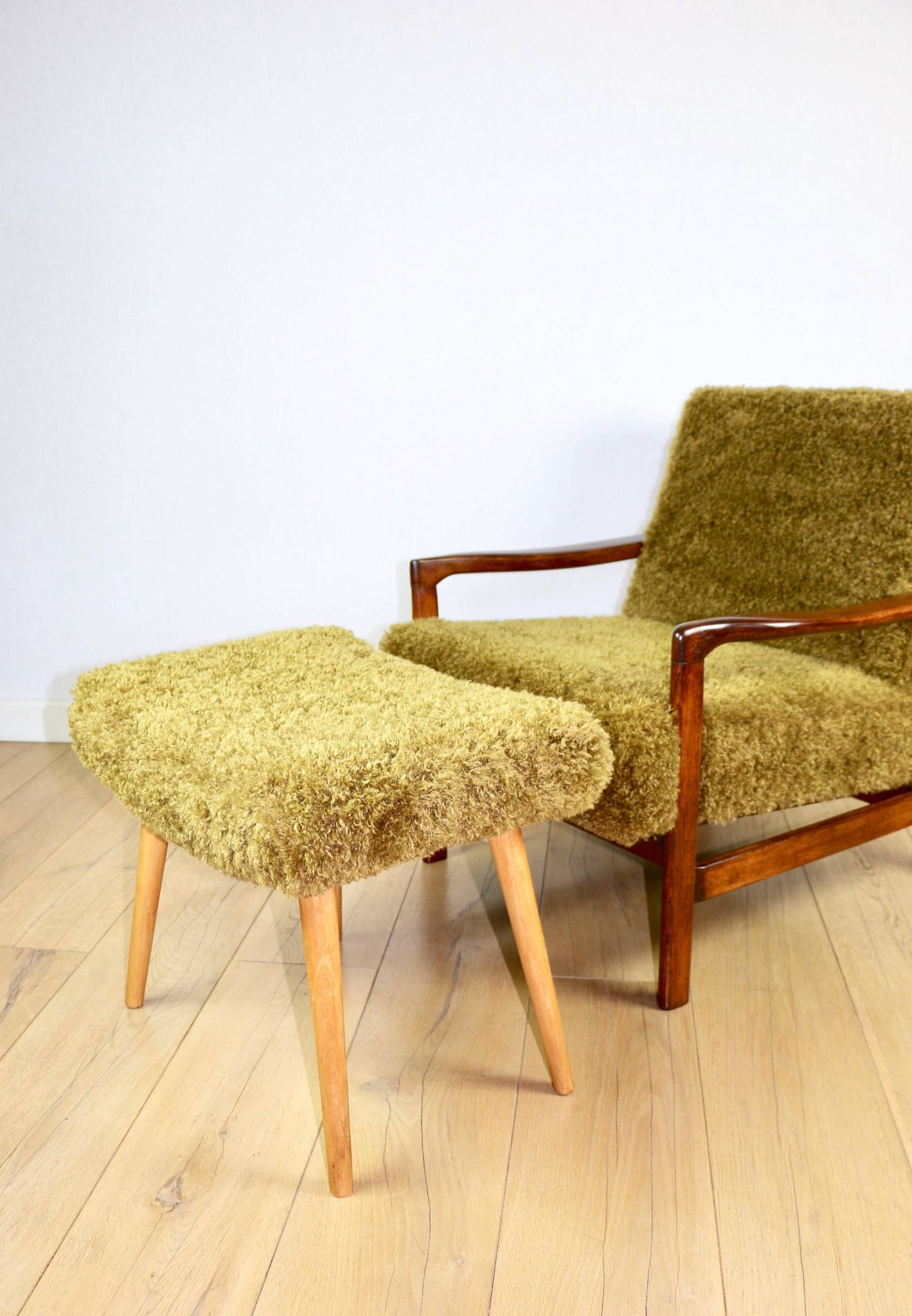 Wooden vintage brown armchair Khaki / Olive long hair Fox by Z. Bączyk - 2 pieces available