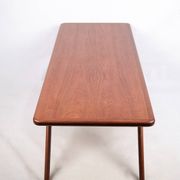 Table basse - Modèle "Smilet" - teck - Johannes Andersen - CFC Silkeborg - années 1960
