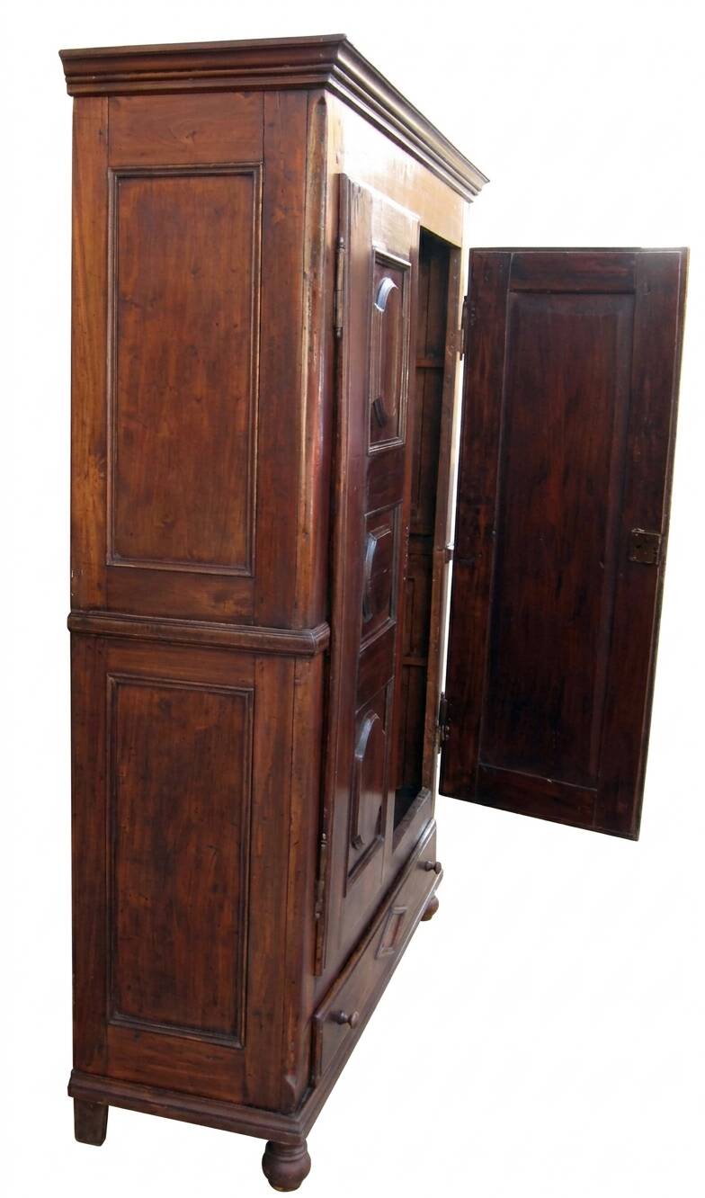 Antique panelled wardrobe from the 19th century.