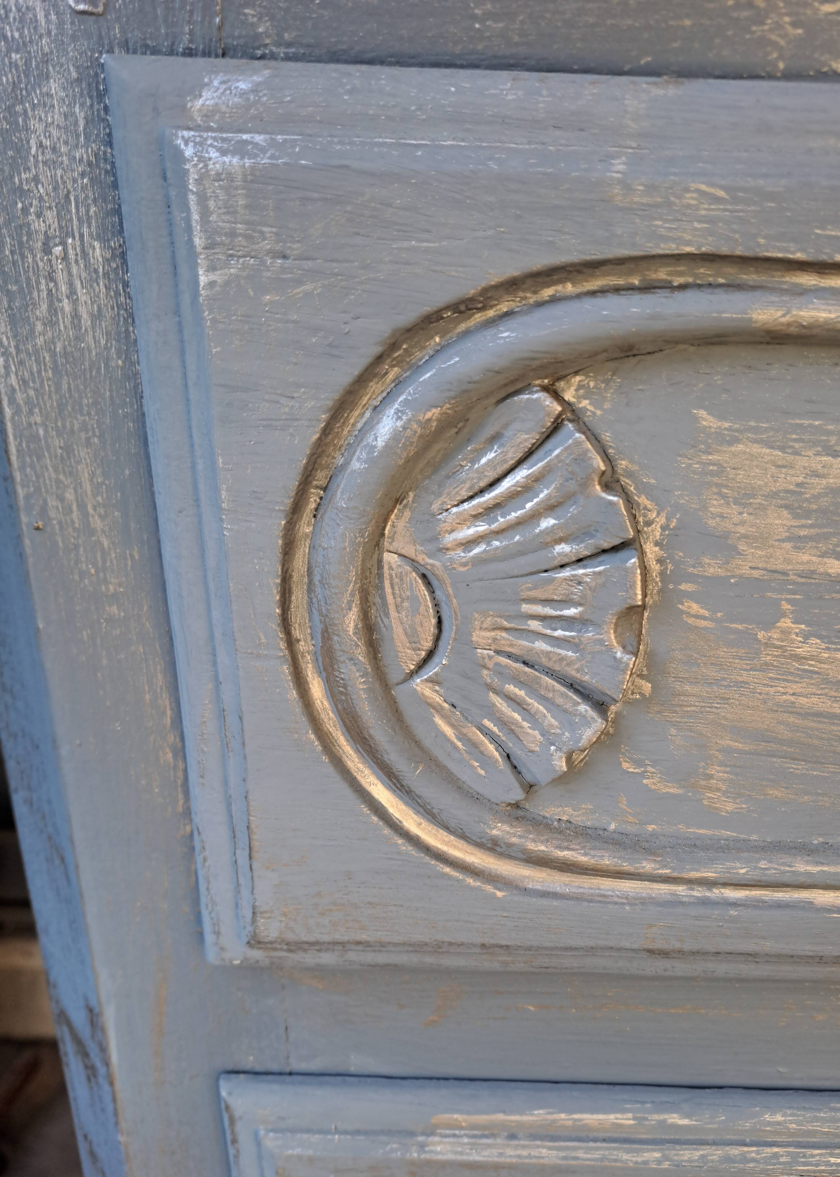 Solid wood chest of drawers painted gray and patinated silver 1940 with 3 drawers