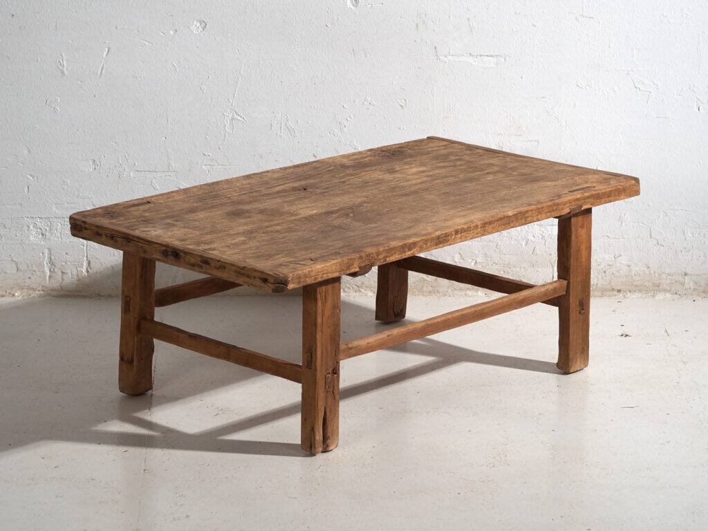 Antique pine coffee table – China, circa 1920