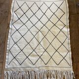 Berber carpet in beige wool with diamonds 140x105