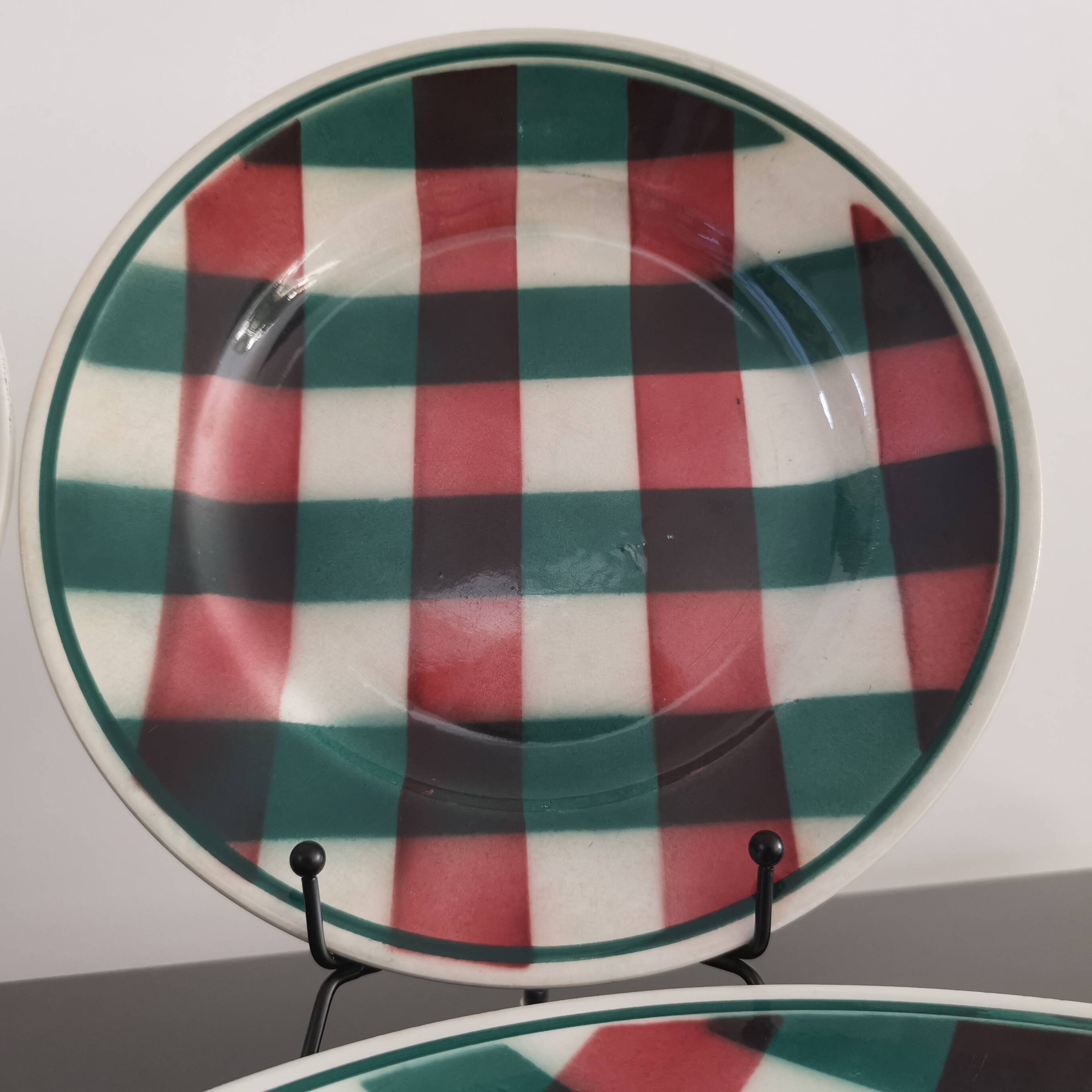 8 assiettes semi creuses de la Faïencerie Nouvelle de Givors France