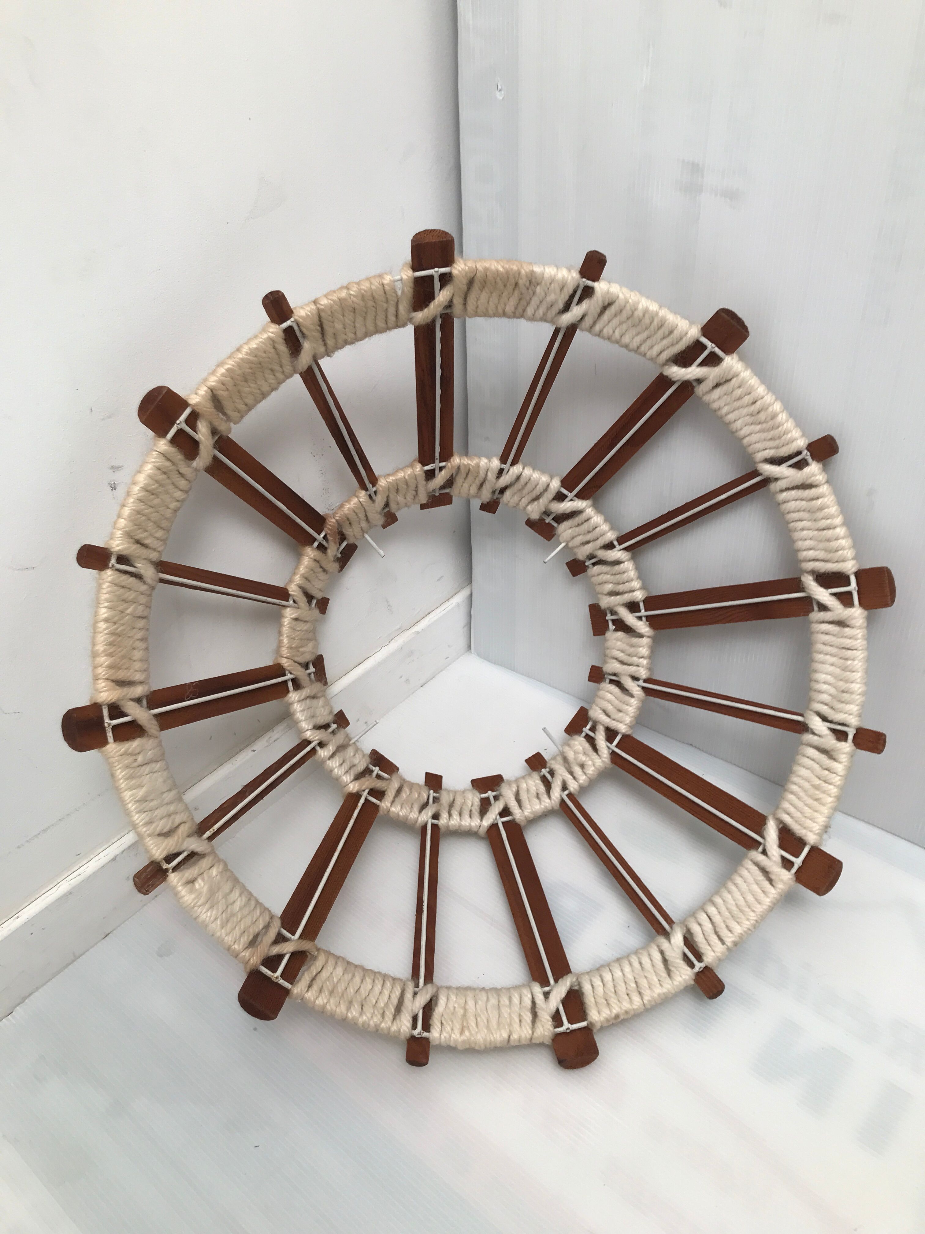 Hanging lamp in linen wood and wool