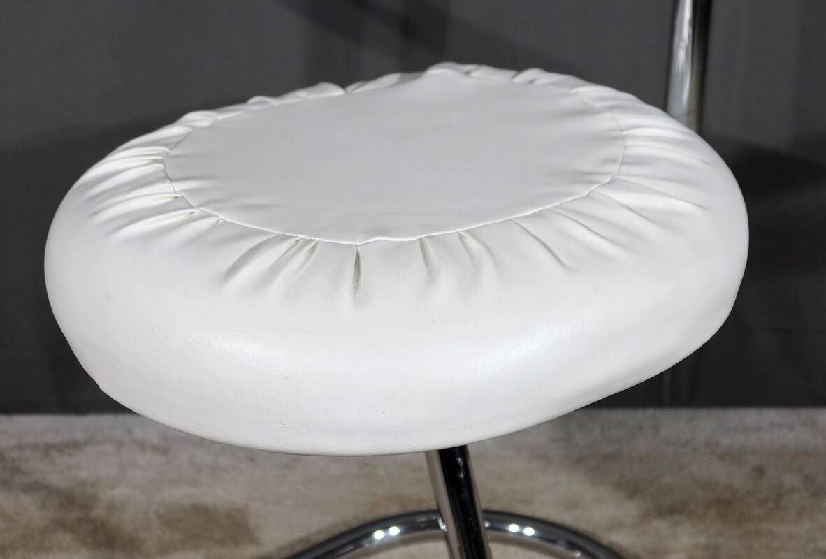 Pair of “Cobra” Chairs by Giotto Stoppino for Kartell – 1970