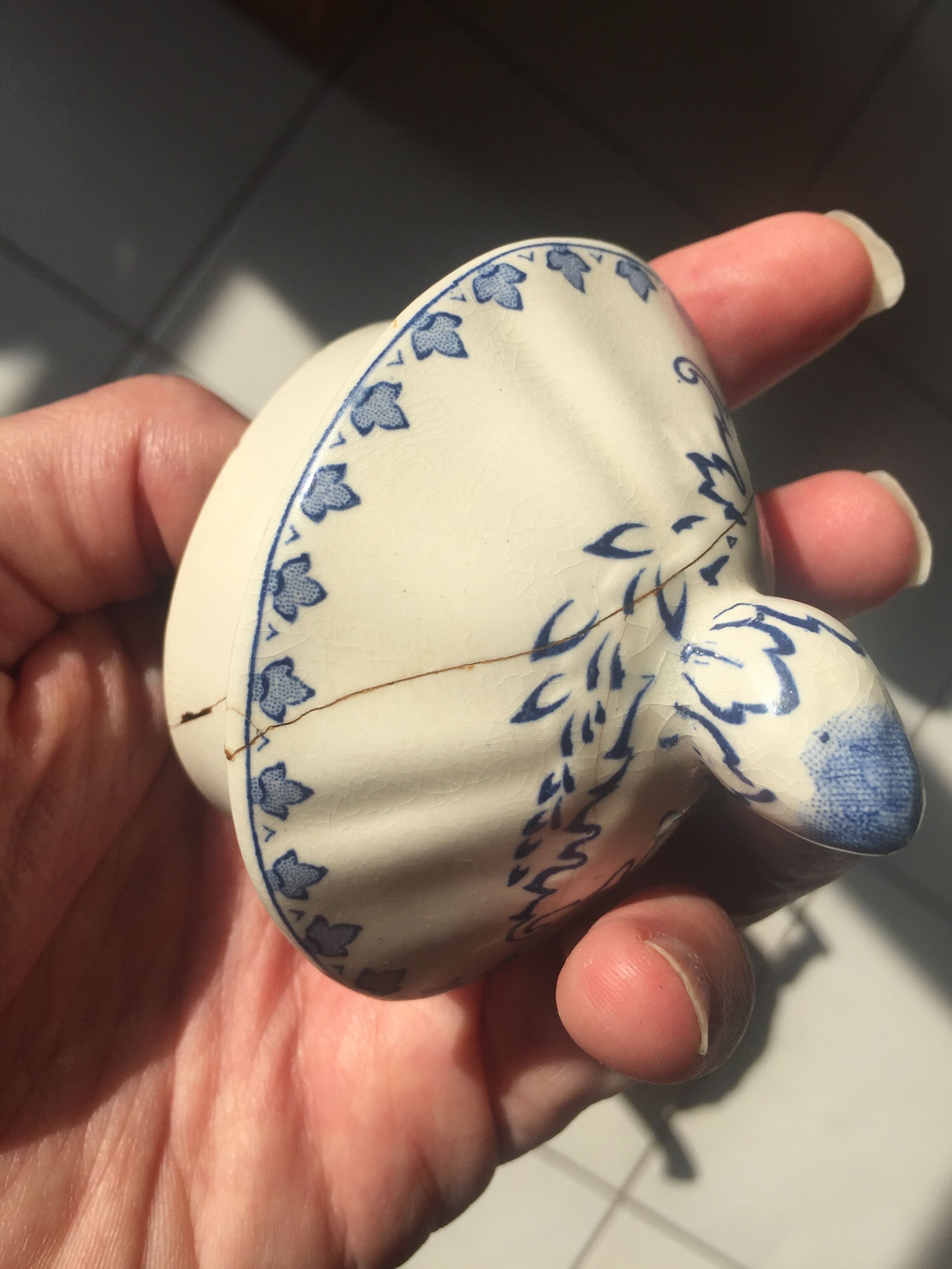 Vintage teapot 1913 Furnivace Quail