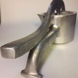 Vintage grapefruit metal citrus press
