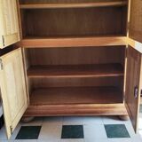 Armoire en bois massif