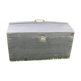Small curved black trunk