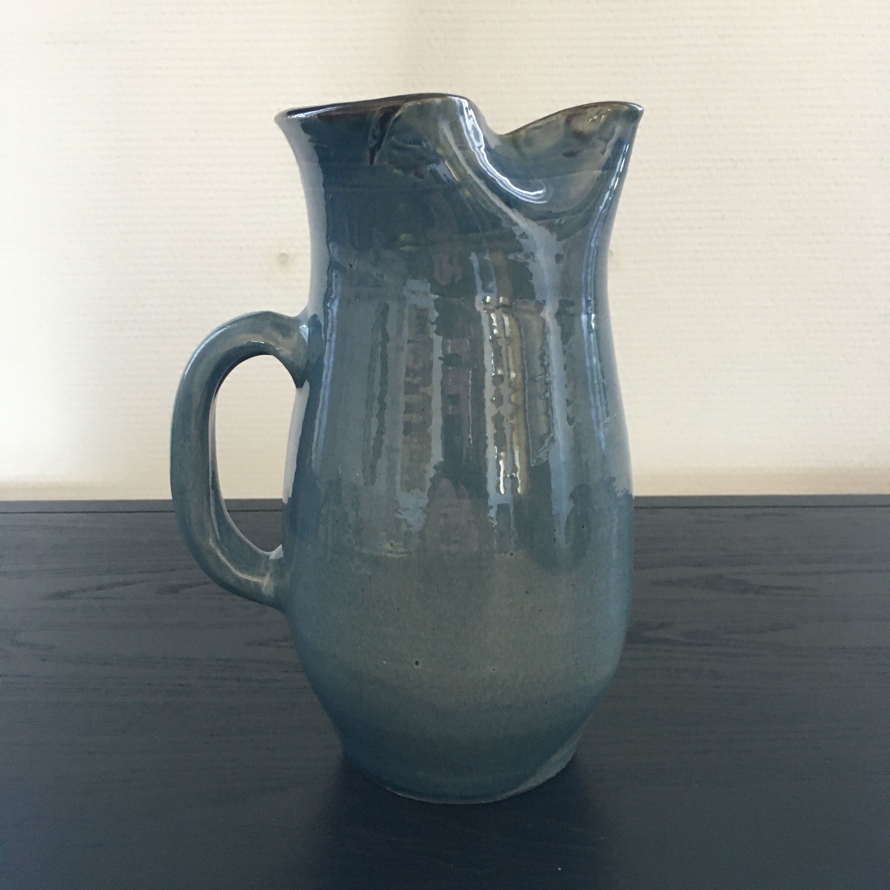 Pitcher gray blue flamed