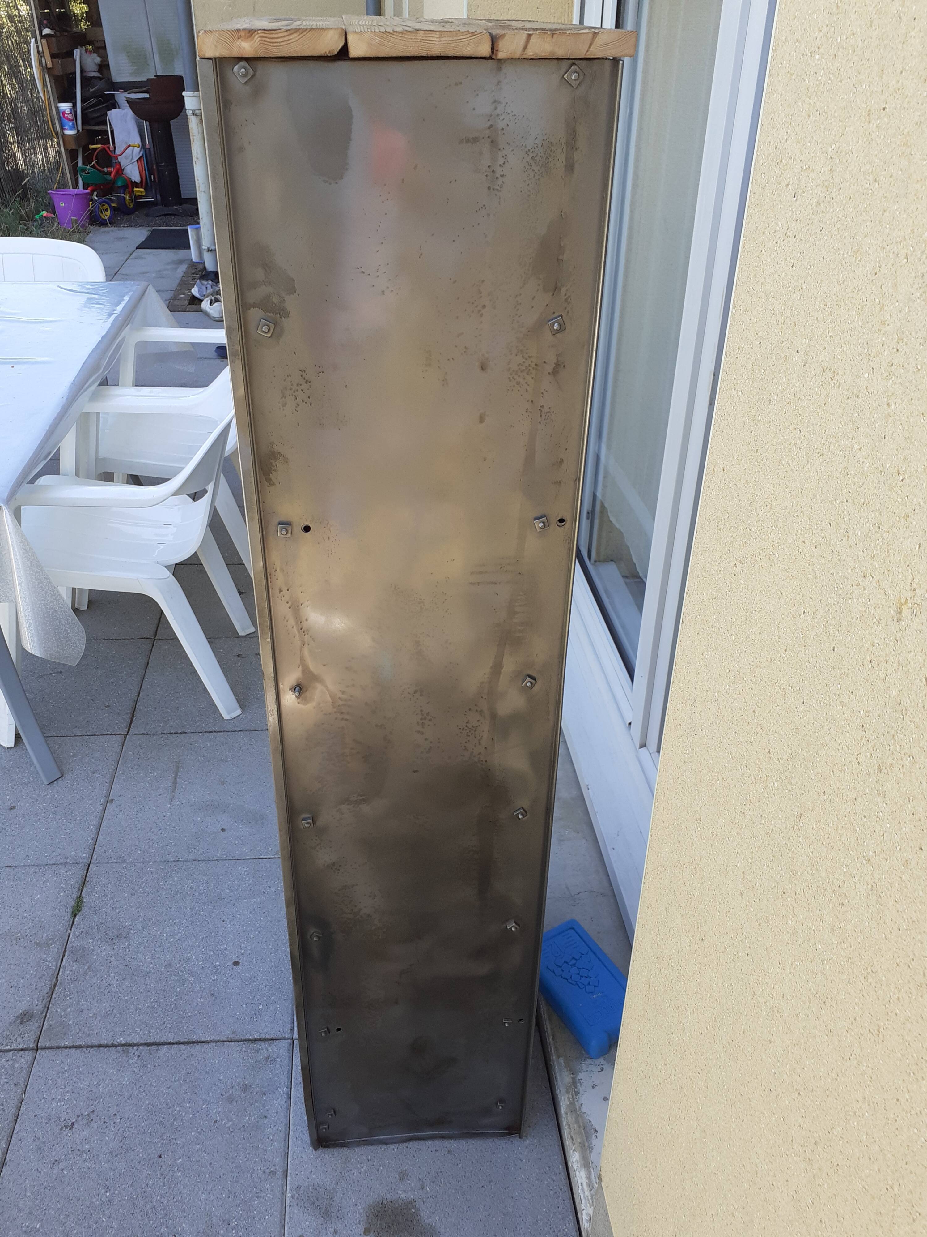 Roneo valve furniture