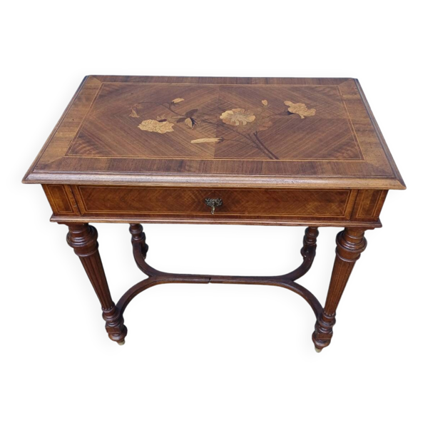 Table à ouvrage, coiffeuse marqueterie