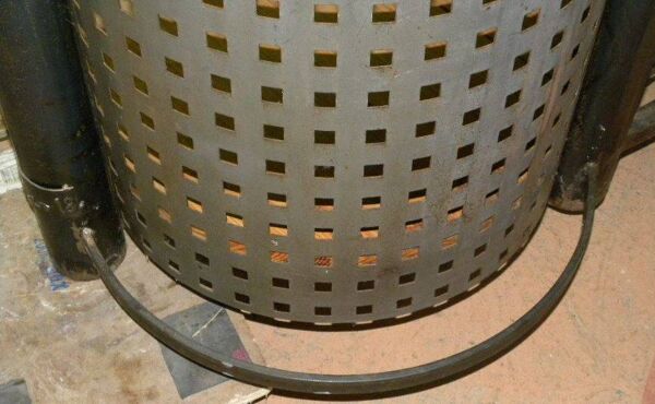 Grand bar comptoir en acier et en bois