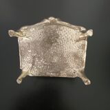 1 silver metal jewelry box