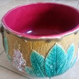 Large cache-pot or planter with chestnut flowers - Barbotine