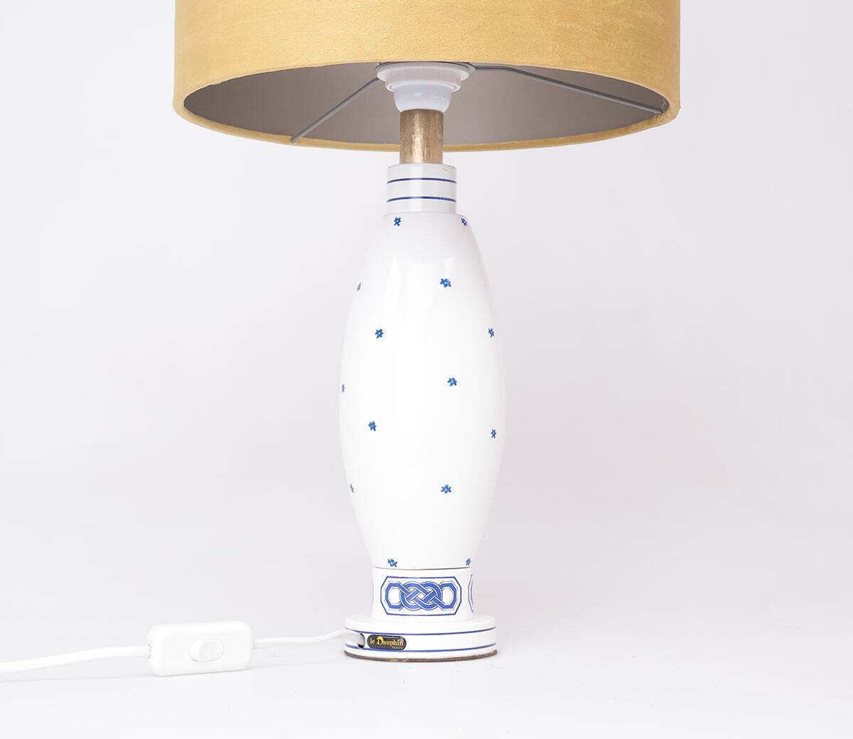 Set of 2 porcelain table lamps by Le Dauphin, 1970s