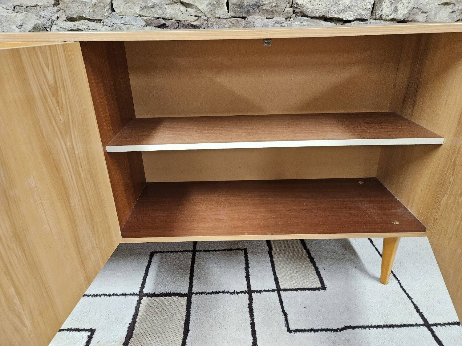 Vintage sideboard 1970 spindle legs