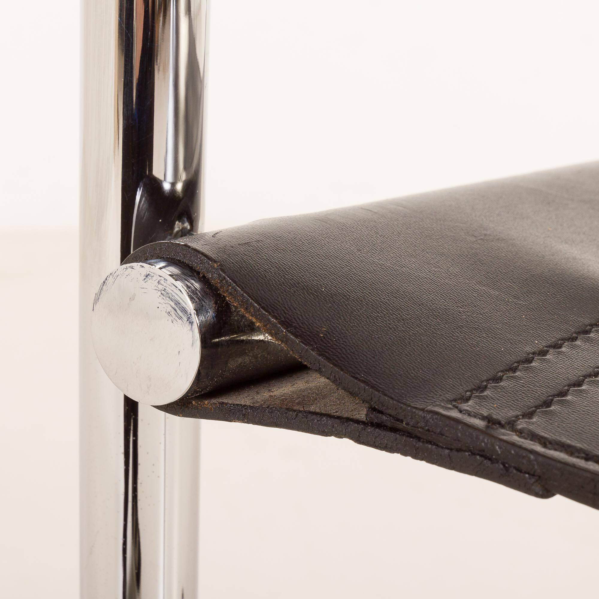 Bauhaus style Italian chairs attr. to Matteo Grassi, 1970s