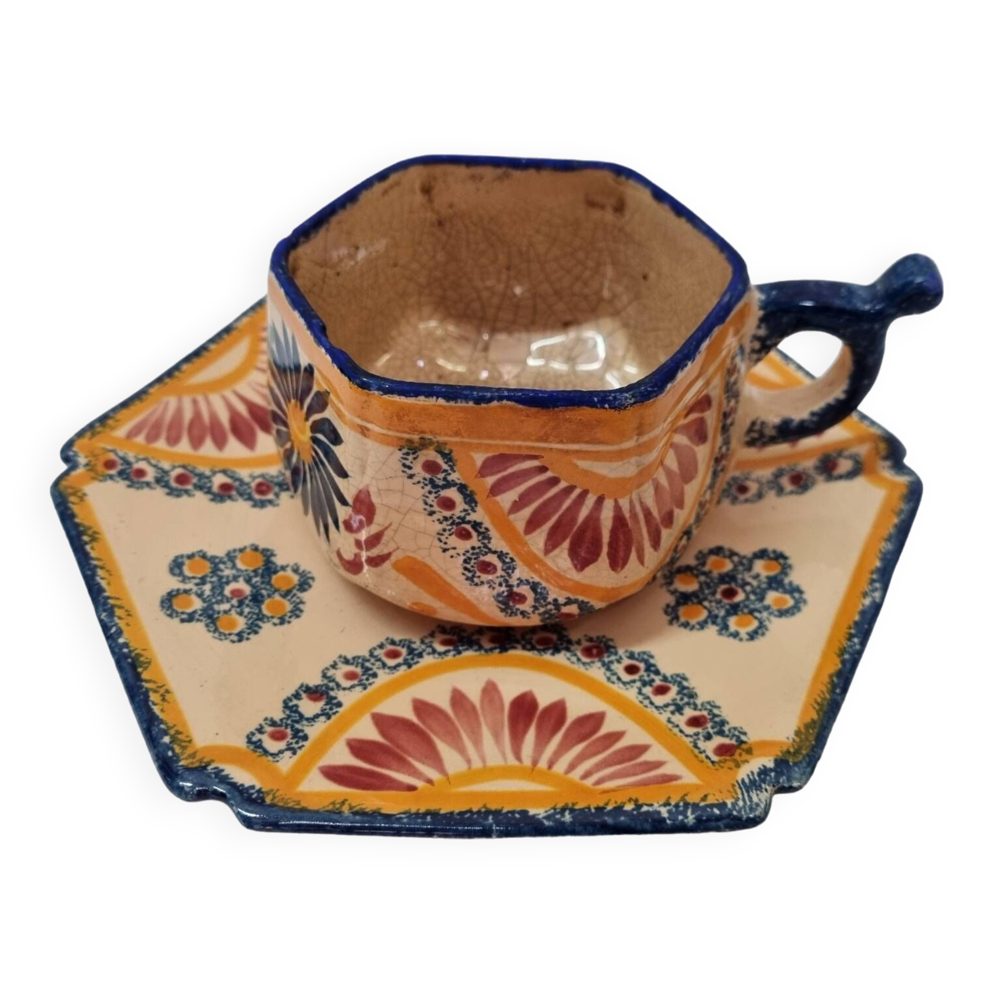 Henriot Quimper breakfast cup, 1920/30