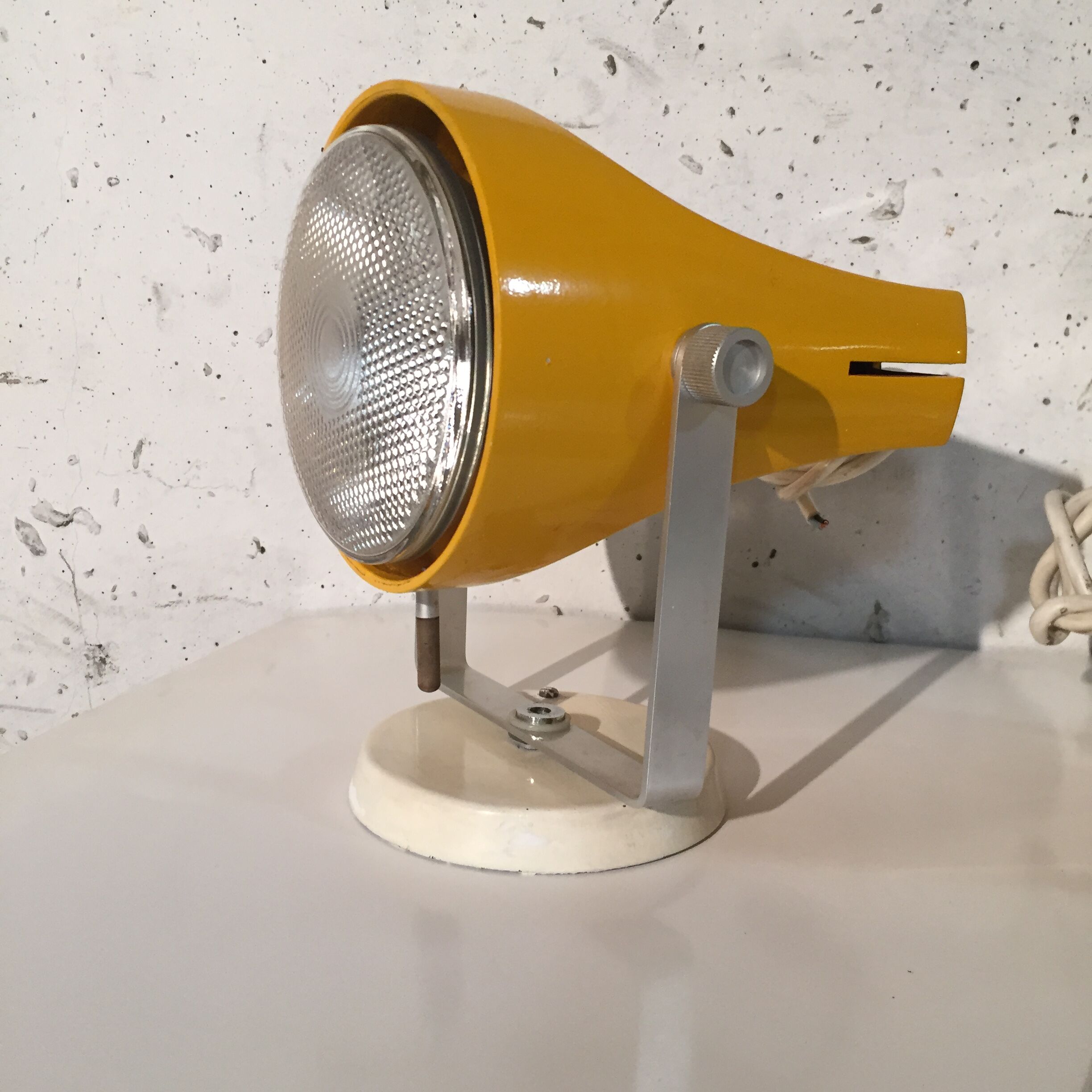 Pair of wall lamps F39, Etienne Fermigier, Disderot, 1960