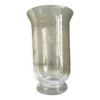 Vase en verre transparent