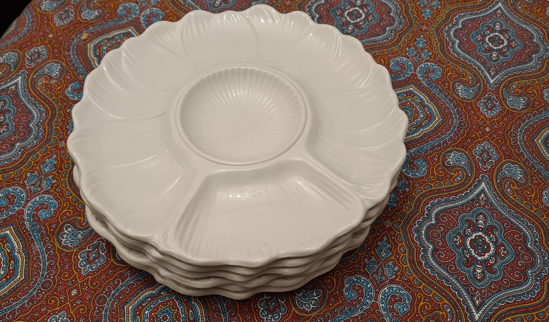 Set of 6 White Ceramic Compartment Plates – Italy, Vi