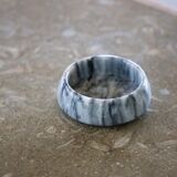 Vide-poche en marbre gris