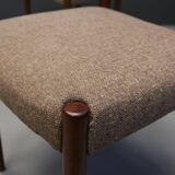 Chaises danoises du milieu du siècle