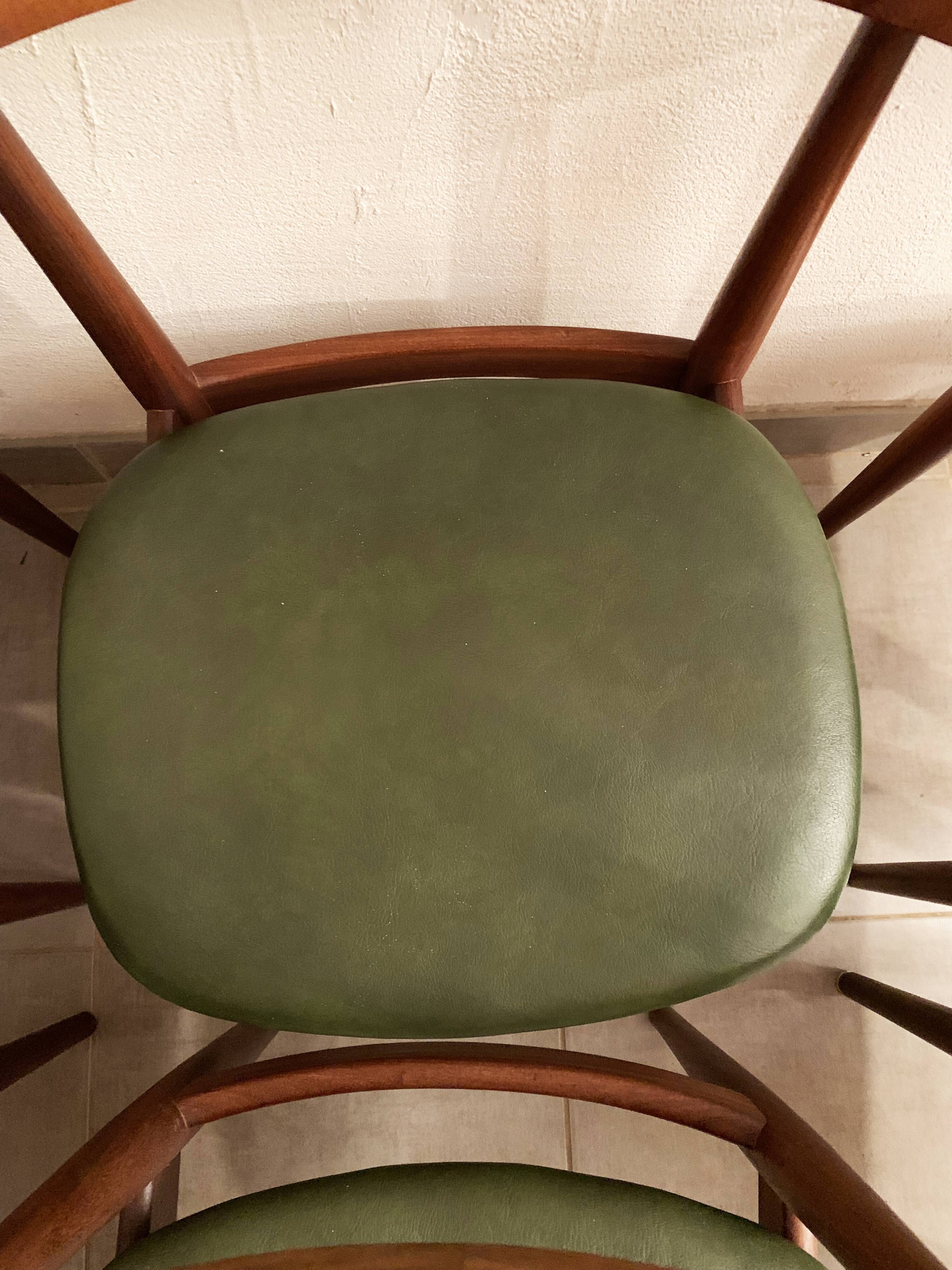 Ensemble de 6 chaises danoises de Hans Olsen pour le fabricant Frem Røjle