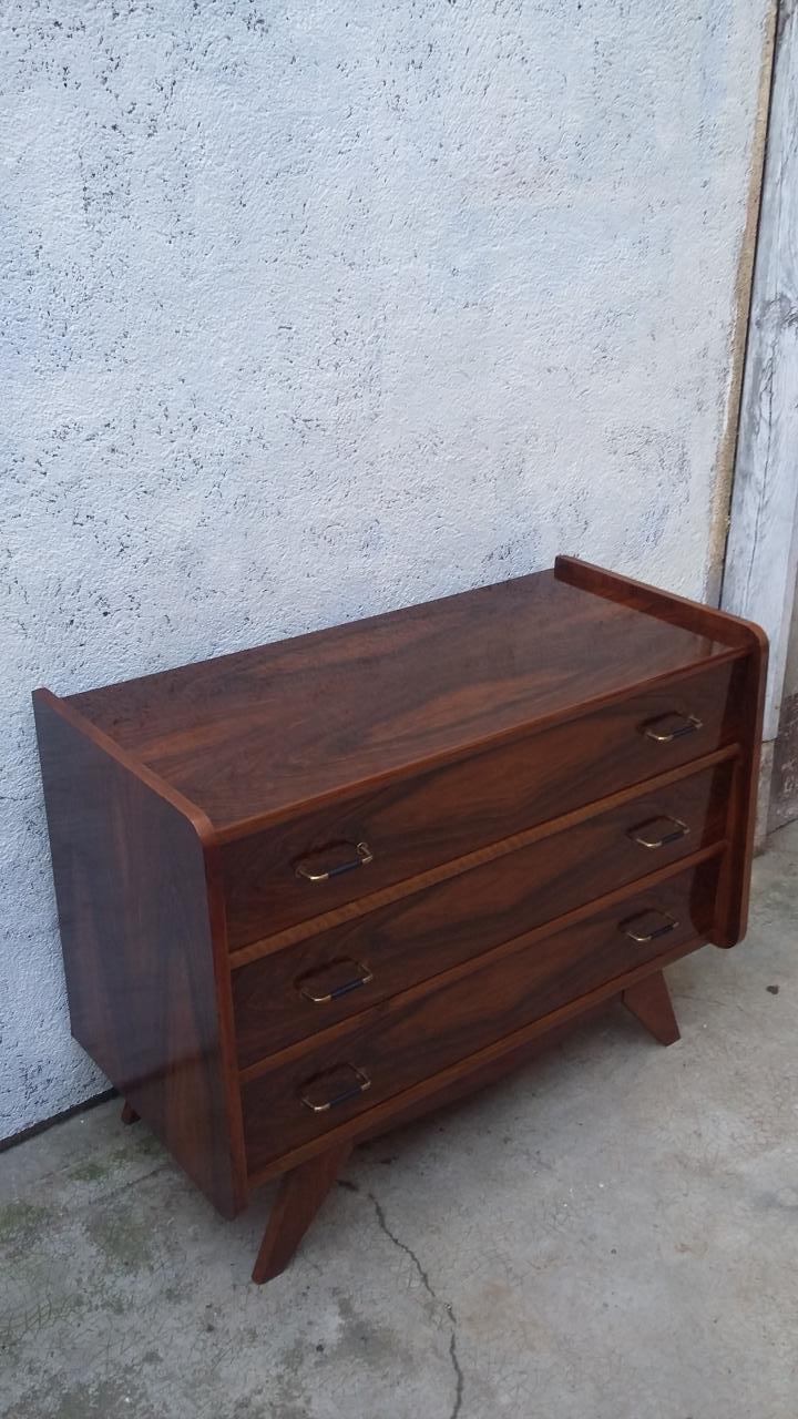 Commodity vintage feet compass