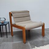 Natural linen chair