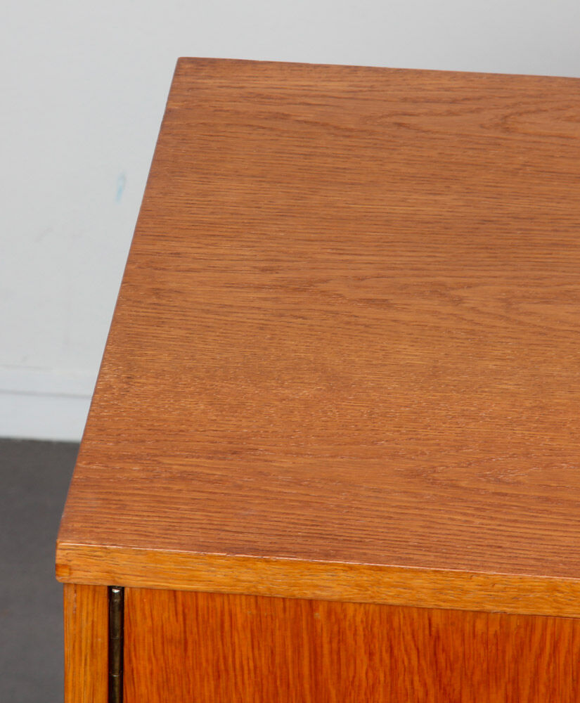 Commode tchèque éditée par Drevozpracujici podnik, 1960