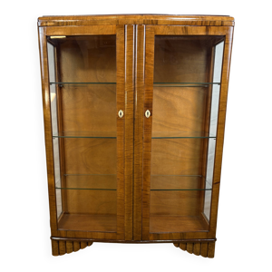 vitrine vintage élégante