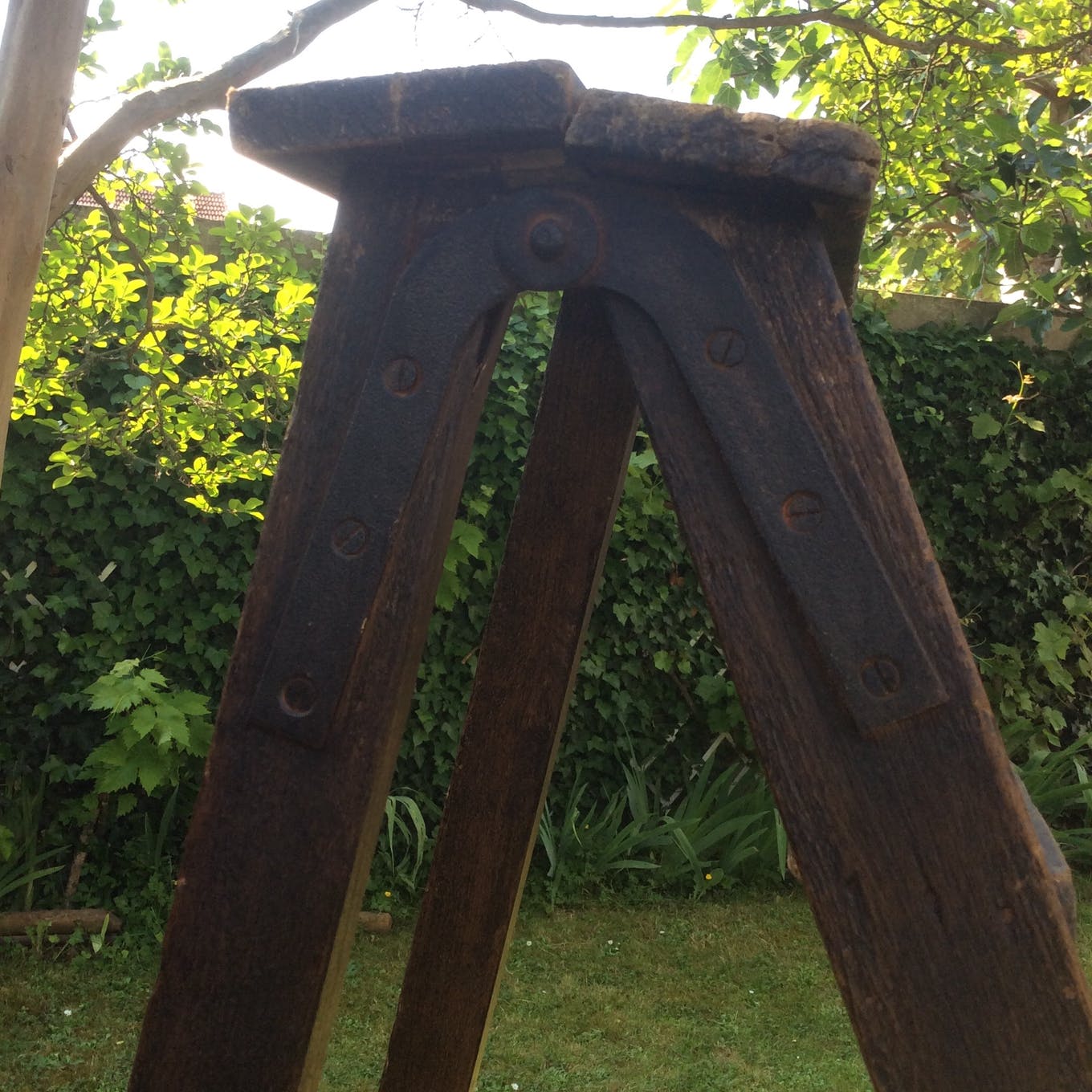 Escabeau bois et fer forgé