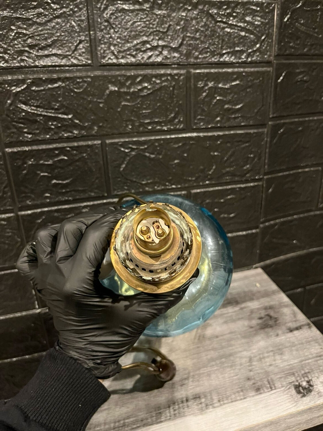 Electrified kerosene lamp