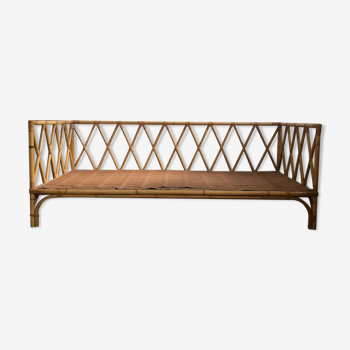 Teenage rattan bed