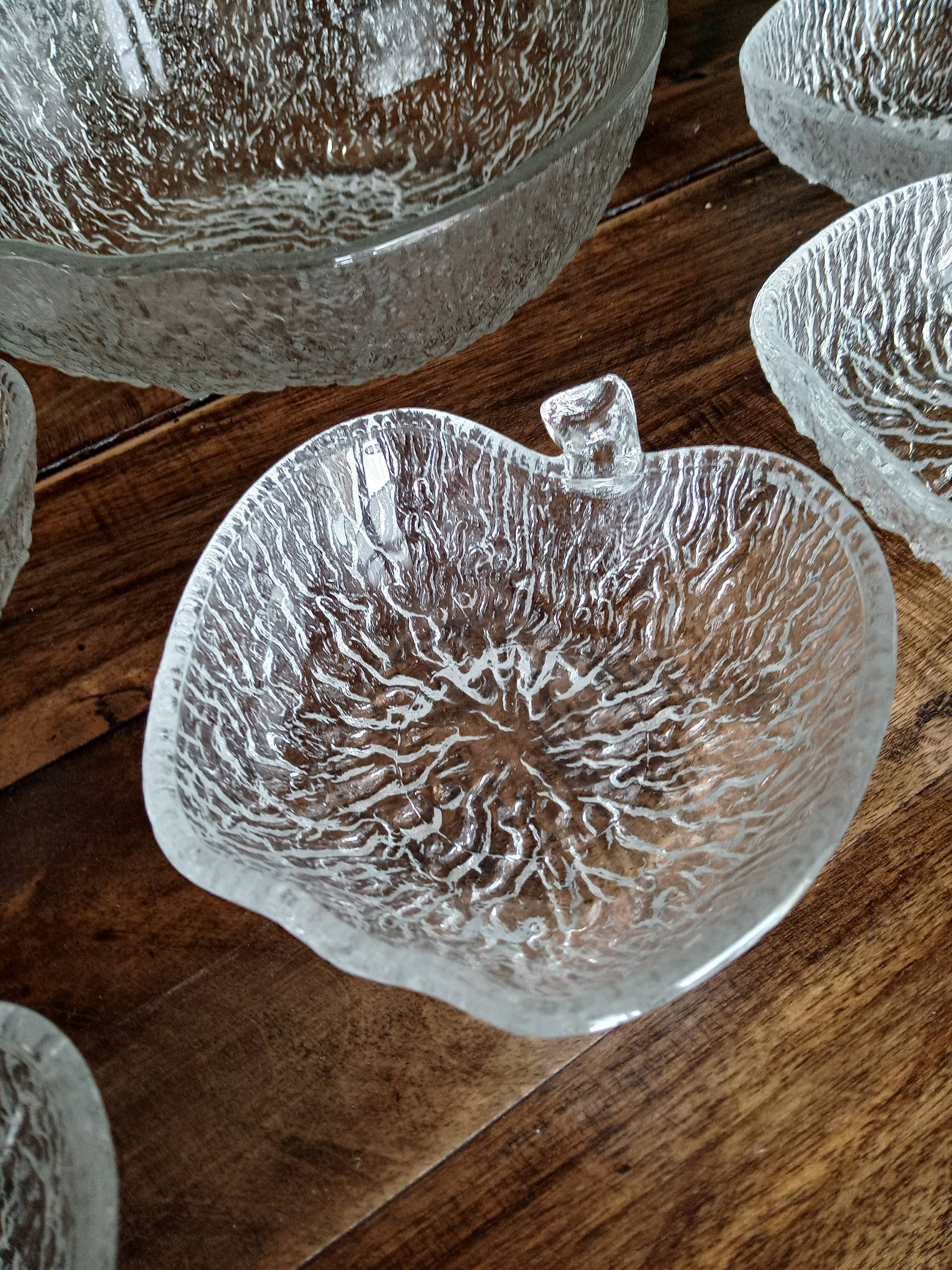 Service à dessert ou à salade de fruits vintage 8 pièces en verre opaque texturé en forme de pomme