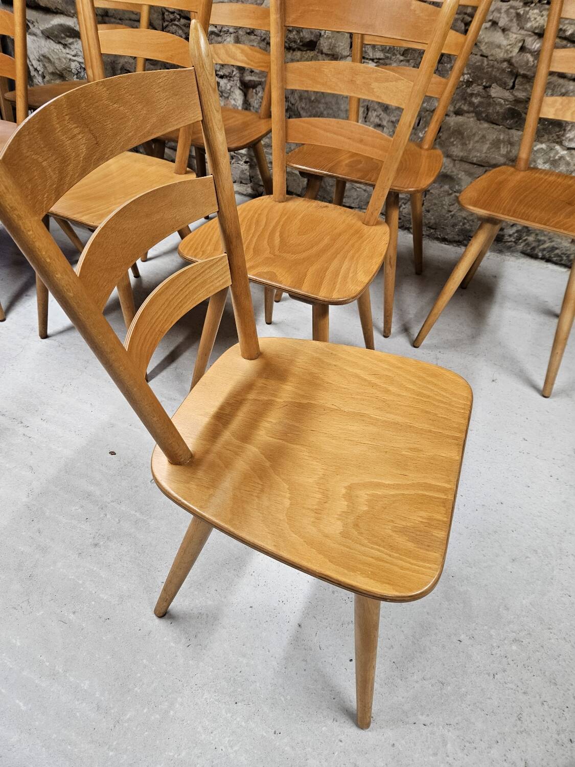 Lot of 8 country bistro chairs from the 1970s