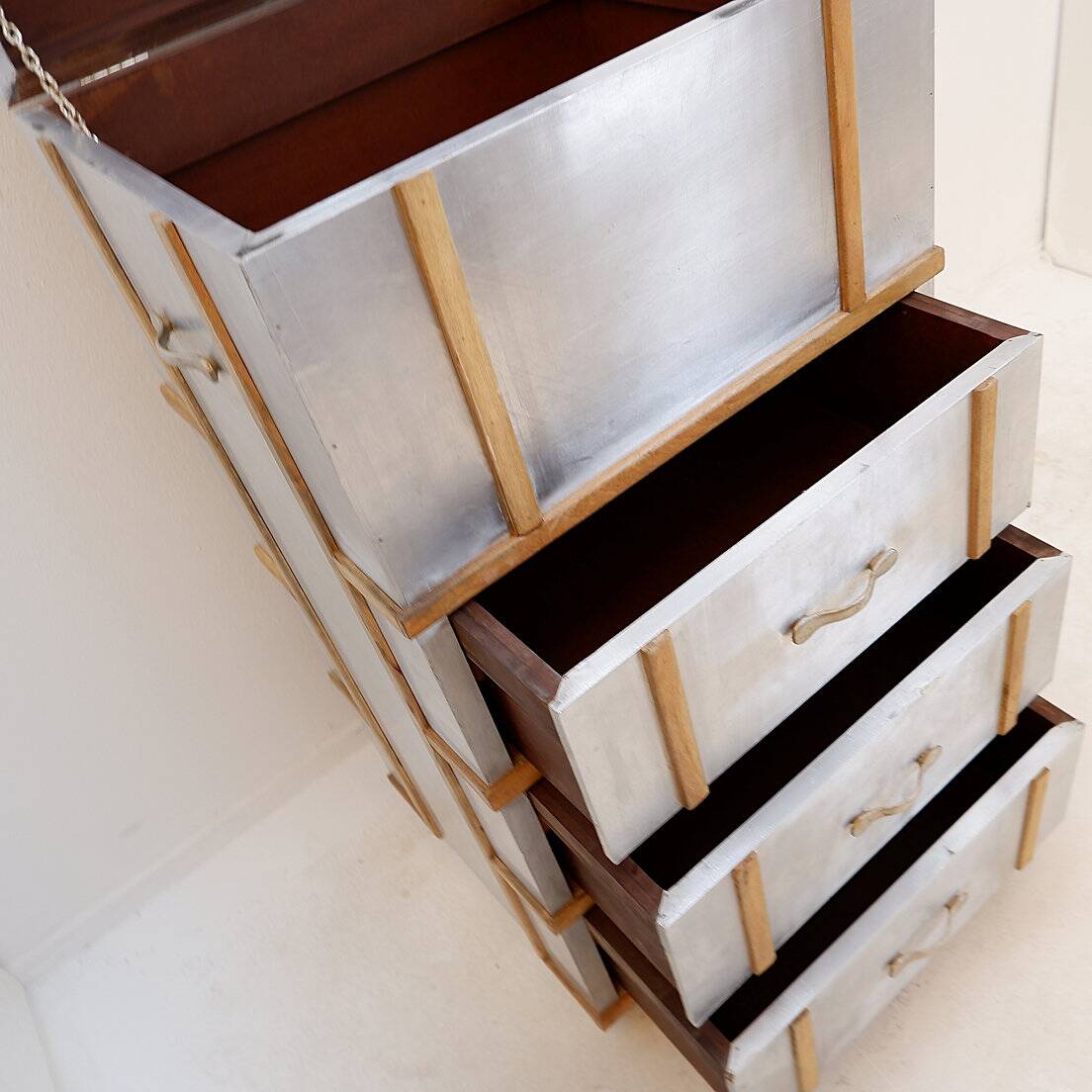 Aluminum chest of drawers - "Trunk"