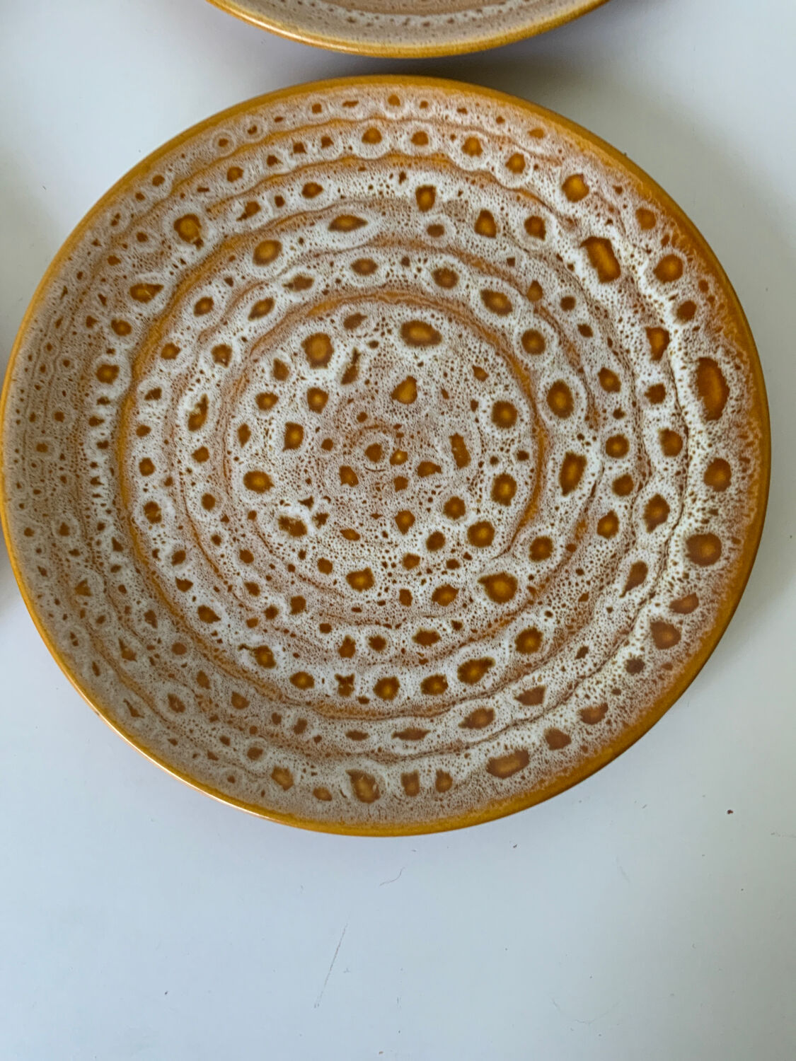 Vintage fawn plates