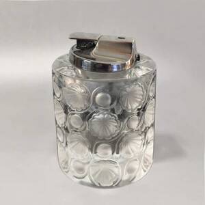 1970s Lalique crystal "Tokyo" table lighter signed. Made in France