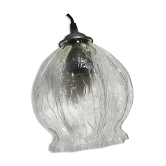 Molded glass suspension