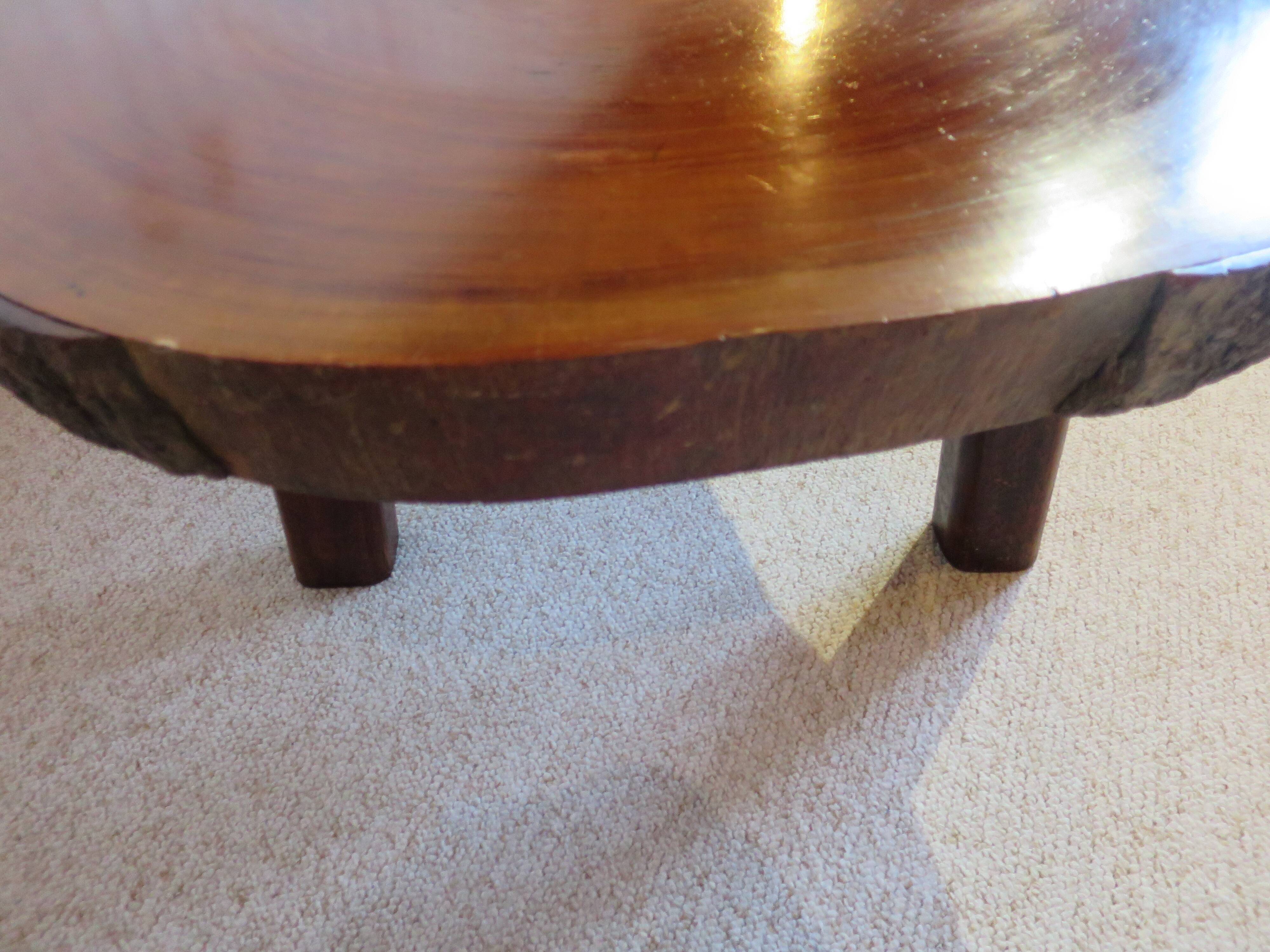 Tripod coffee table - solid okoumé wood - organic shape - brutalist style