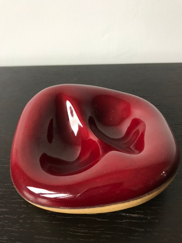 Ashtray in red ceramic and leather Longchamp