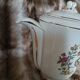 Cafetière/ théière ancienne en porcelaine