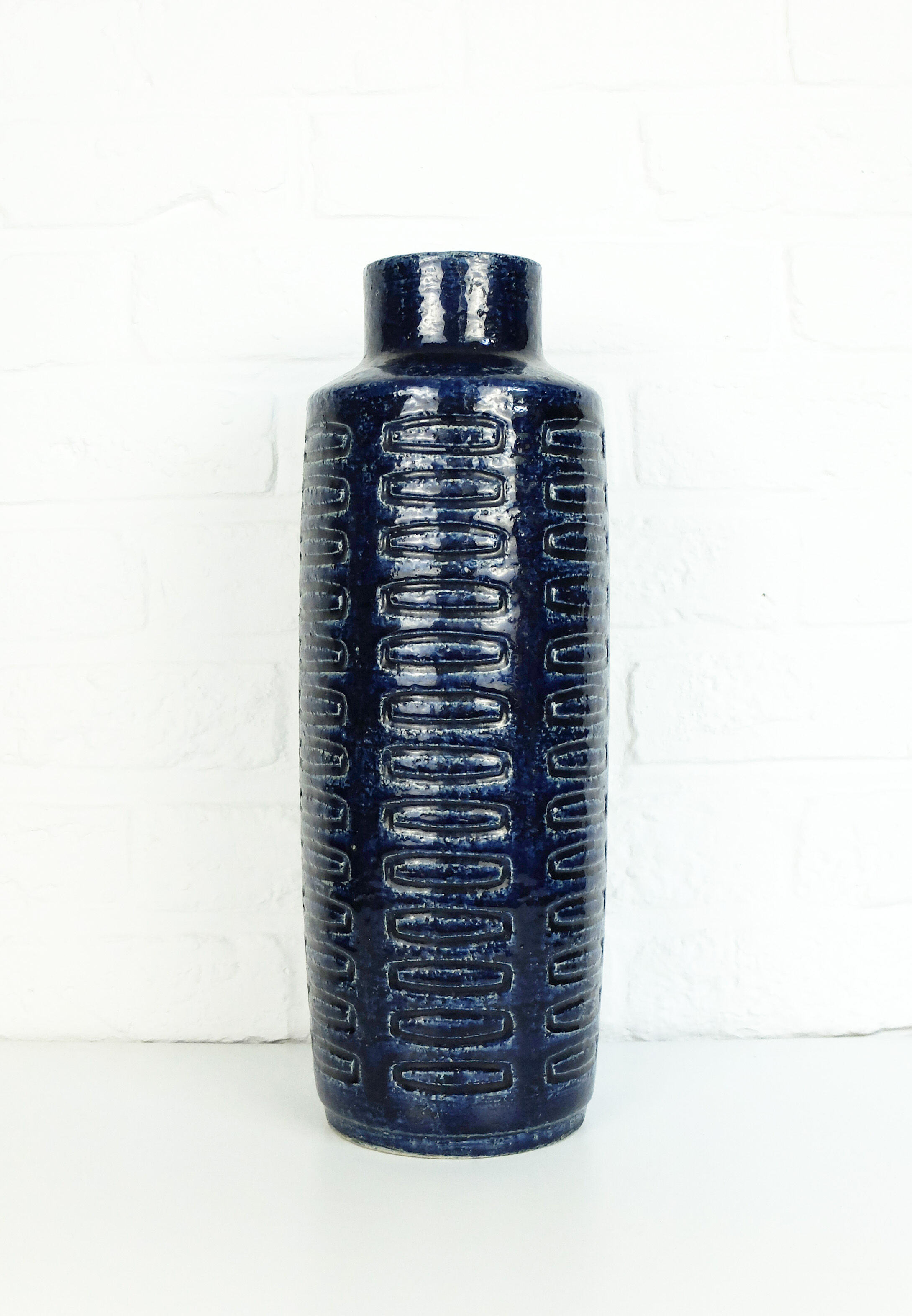 Ceramic vase C15 in cobalt blue Per Linnemann-Schmidt for Palshus, Denmark, 1960s