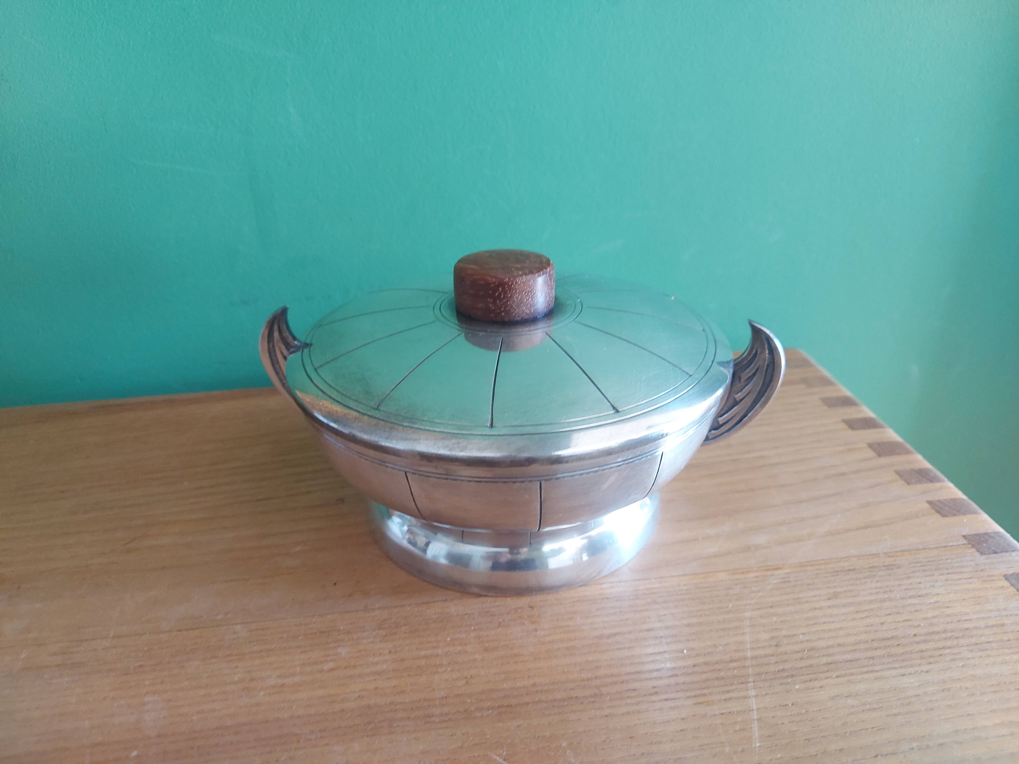 Art Deco sugar cream in silver metal