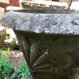 Pair of stone planter medicis