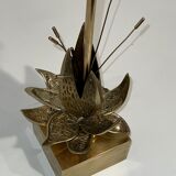 Lampe nénuphar en bronze et laiton attribuée à la Maison Charles. Vers 1970